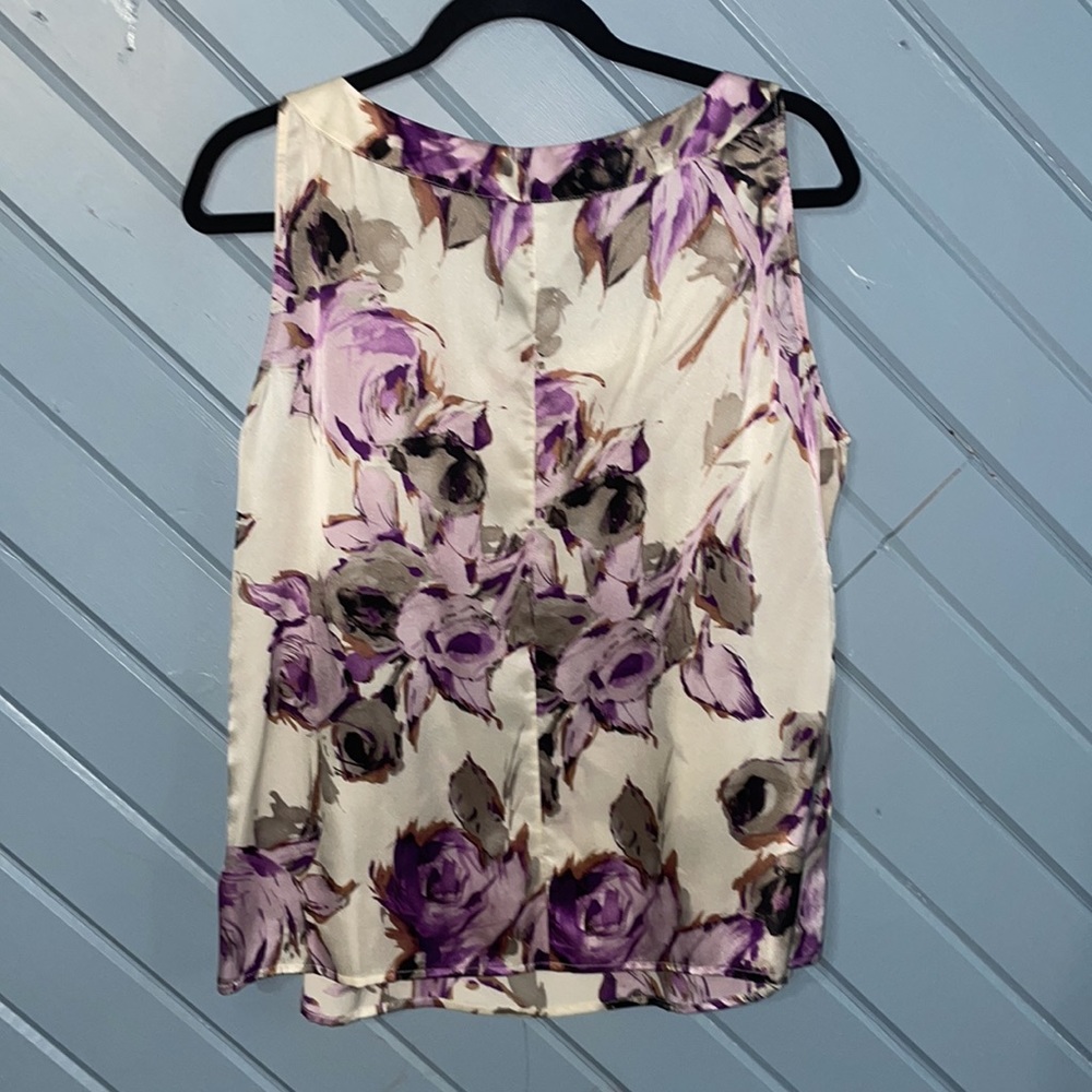 St. John evening 100% silk beaded floral cream purple sleeveless blouse - Picture 7 of 10